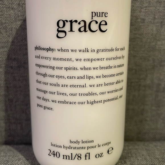 NEW Philosophy Pure Grace body lotion 8 oz. - Picture 2 of 4